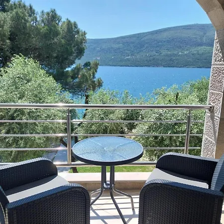 Apartments Villa Danilovic Herceg Novi Exterior photo